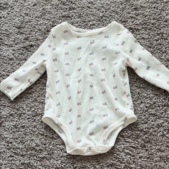 Rare Editions Floral Henley Long Sleeve Onesie - Picture 1 of 4
